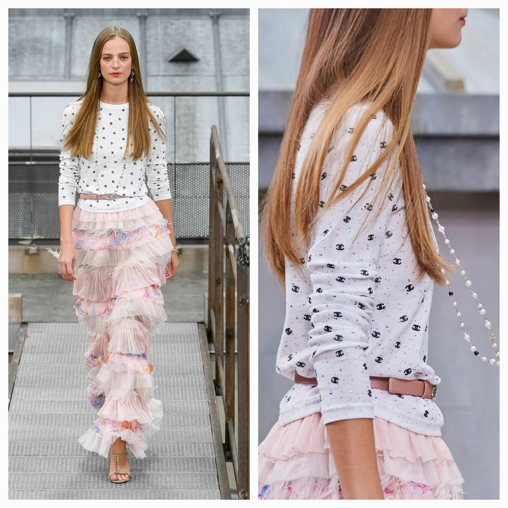 CHANEL 2020S Long Sleeve Knitted White CC Logo Tee Shirt Size 36 NWT